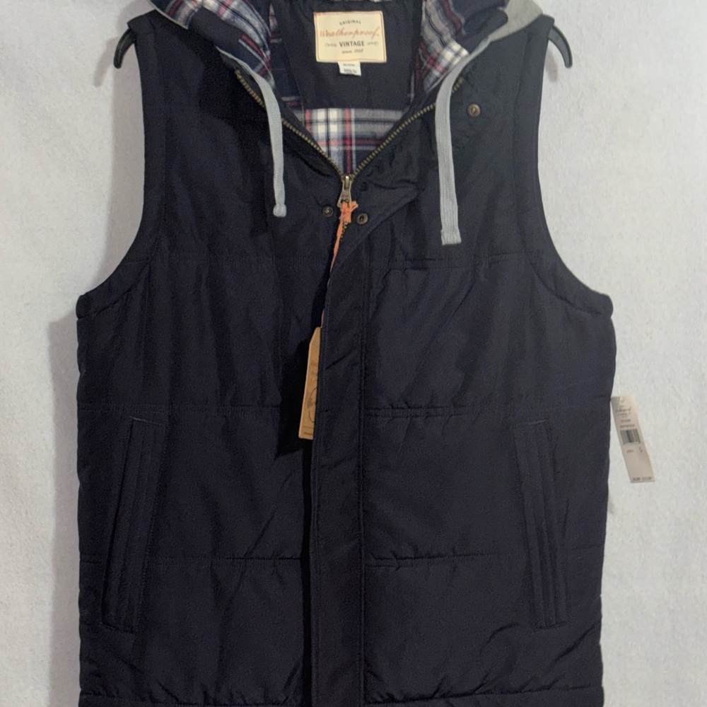 Men's Black Hooded Vest SM - NWT